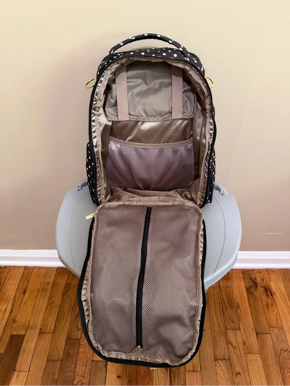 Ju-Ju-Be Black and White Polka Dot Diaper Backpack